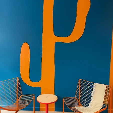 Couette-café Privée Bleue - Salle De Bain Privative